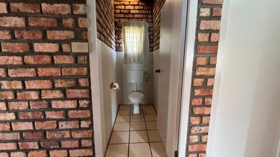 3 Bedroom Property for Sale in Kleinmond Western Cape